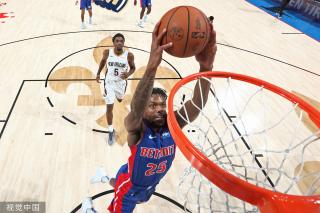 的中场球员 的中场球员