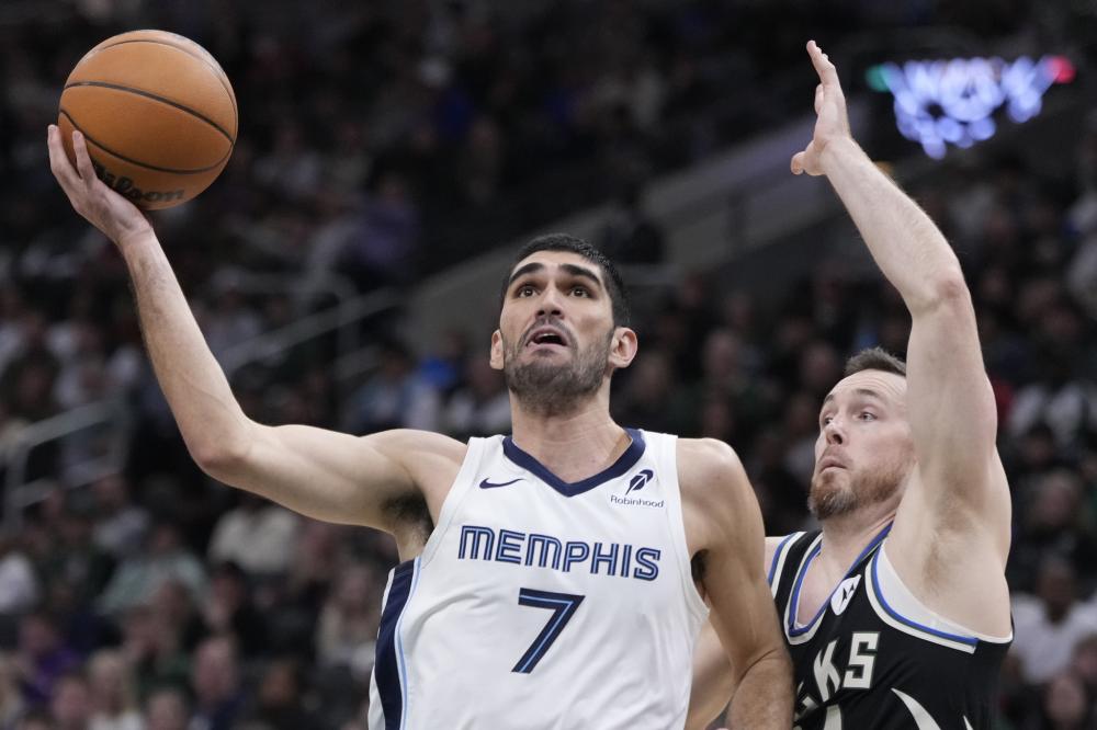 并带领球队 并带领球队