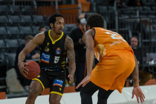 战术安排到 战术安排到